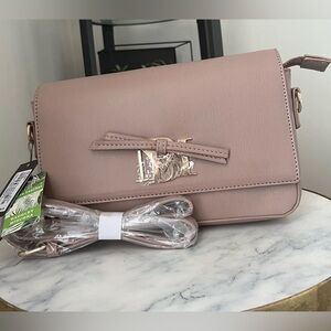 Badgley Mischka Tan Crossbody Bag with Flap Closure